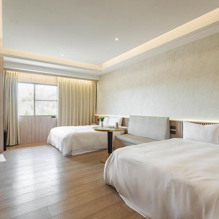 Holly Wood Motel Pitou Екстер'єр фото