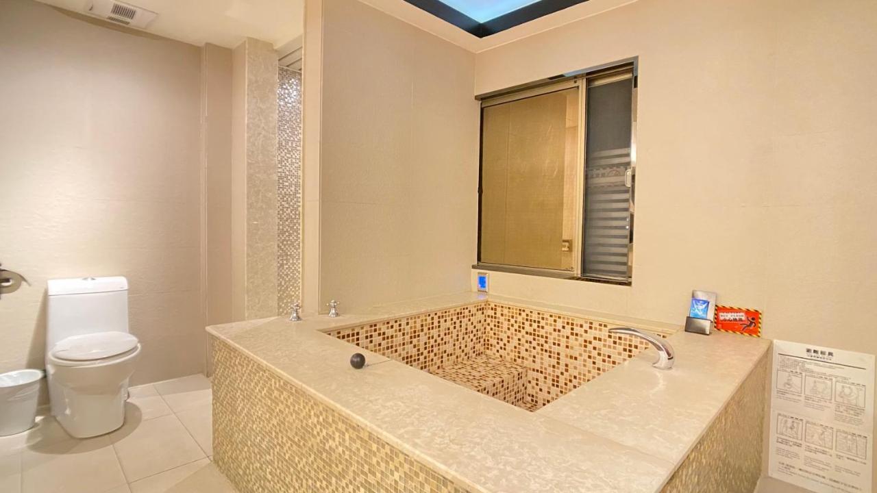 Holly Wood Motel Pitou Екстер'єр фото