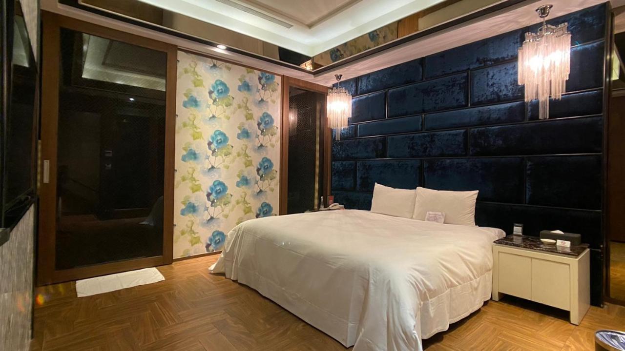 Holly Wood Motel Pitou Екстер'єр фото