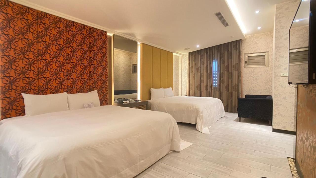 Holly Wood Motel Pitou Екстер'єр фото